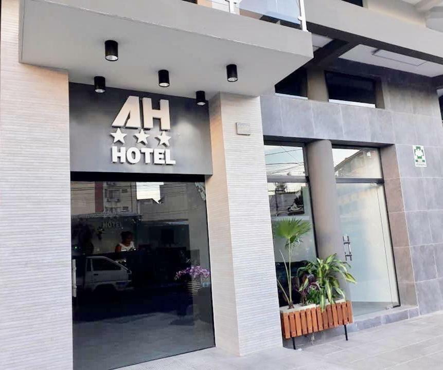 Ah Hotel Santa Cruz de La Sierra Exterior foto